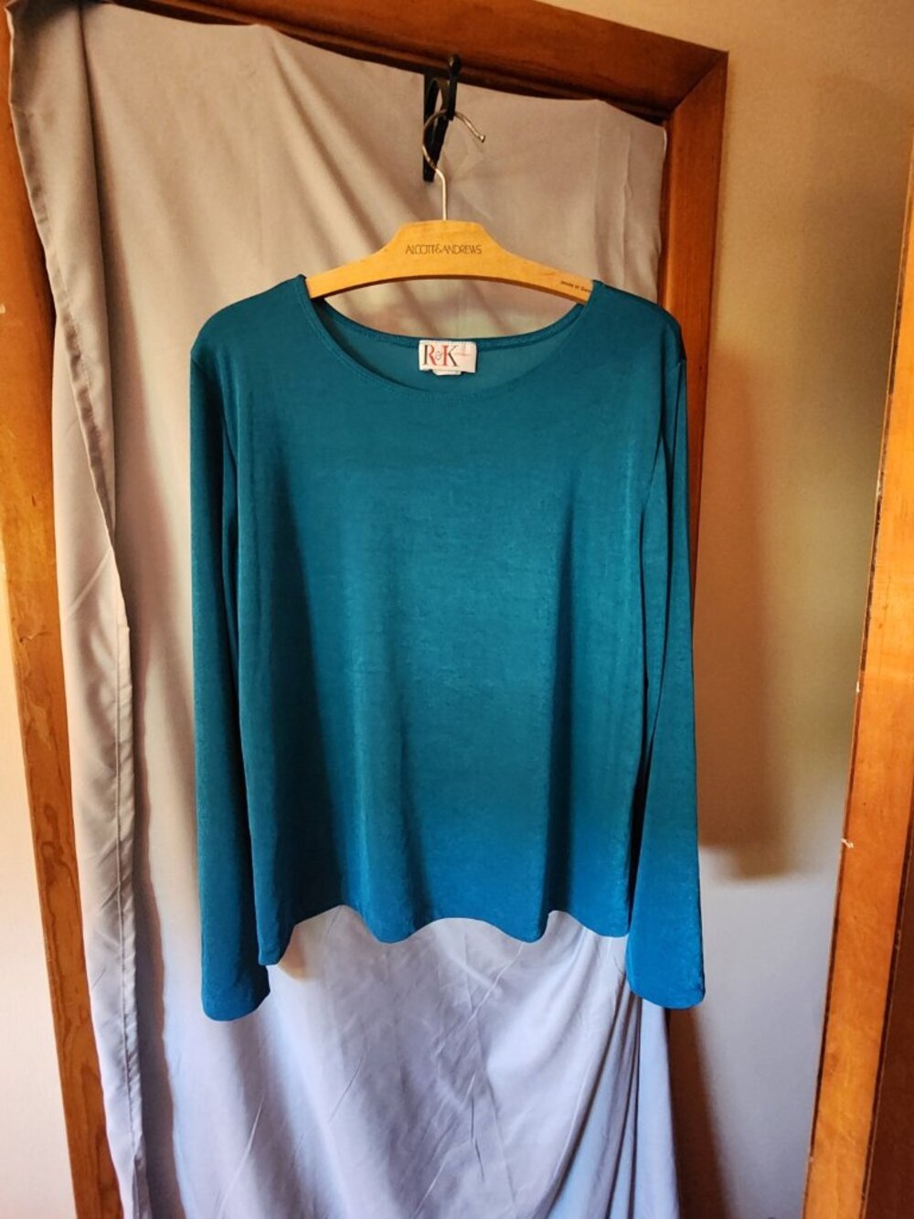 R&K Originals Women’s Size 18 Teal Long Sleeve Scoop Neck Top